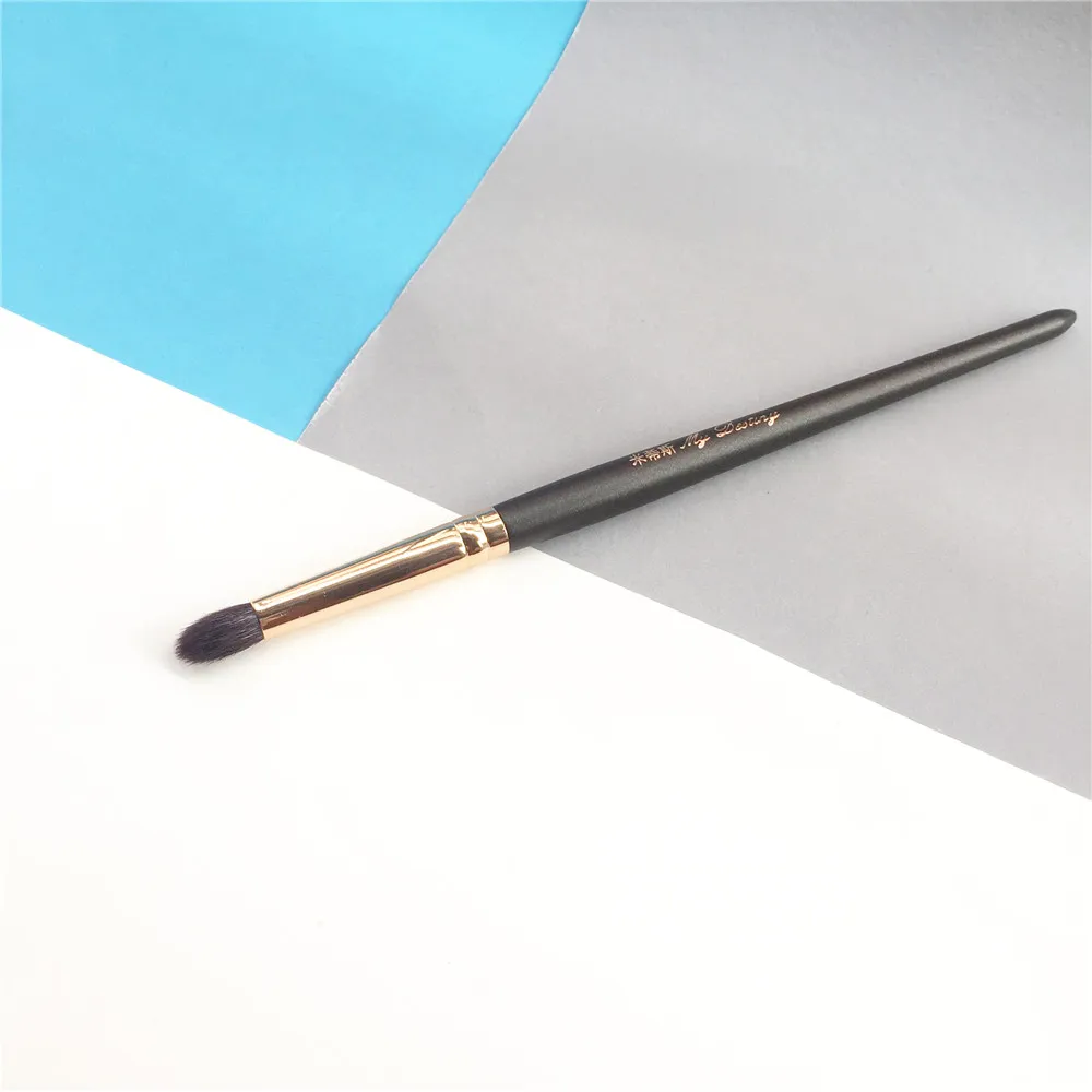 My Destiny 035 Eyeshadow Smudging Brush _ 2