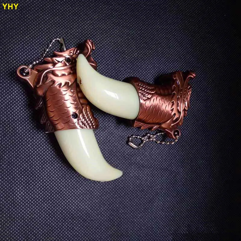 Dragon tooth shape Creative gadget Windproof Portable Inflatable Smoking Cigar Torch Lighter Butane Gas Lighter For Men Women05