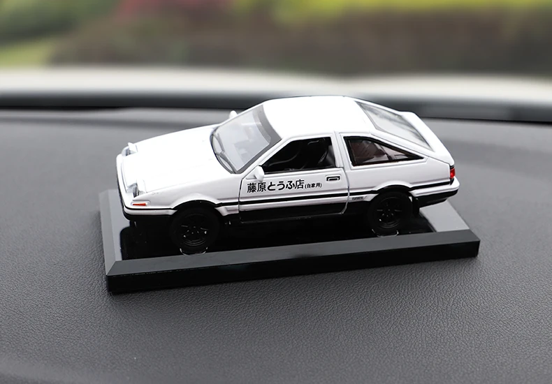 Автомобиль из 1:28 сплава, новинка, Toyota AE86, начальная Модель D, аниме, мультфильм, форсаж, со звуковым светом для мальчиков, игрушки