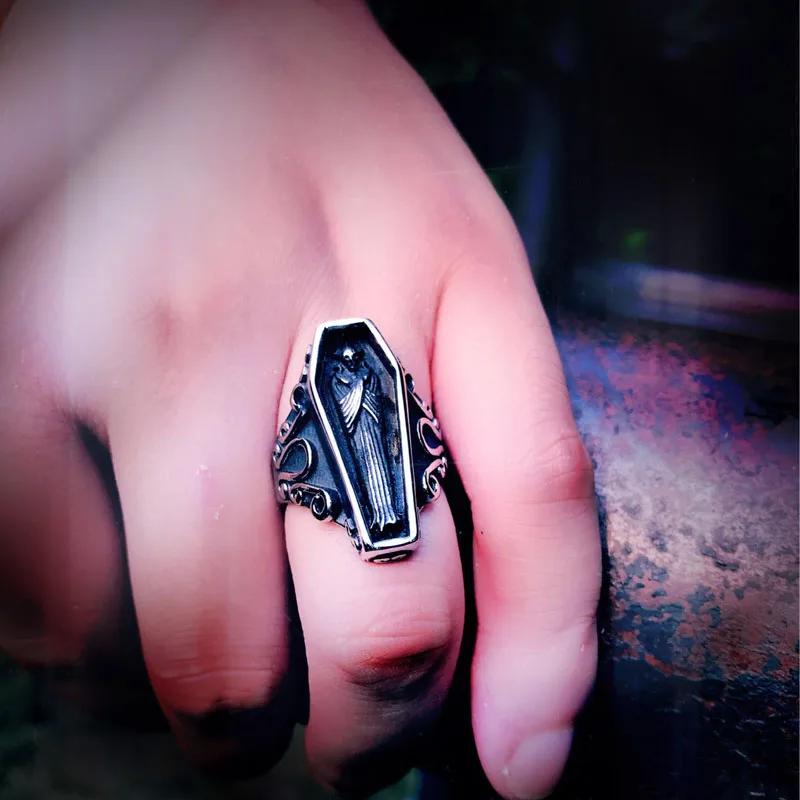 BEIER Undertaker Skull Gothic Antique Vampire Ring Stainless Steel With Purple colour Movie Punk Rock Jewelry For Man BR8-501