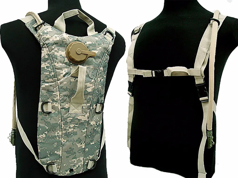

Cycling Hydration Pack 2.5L Bladder Water Backpack Airsoft Climbing Hiking ACU
