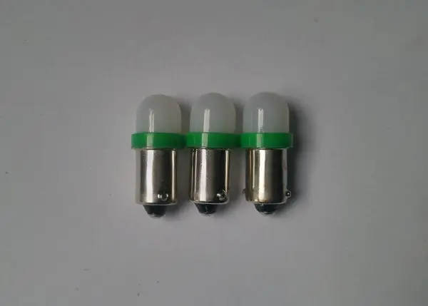 

newest Free shipping ,Ba9s #44 #47 1 SMD 5050,LED bulb AC6.3v For pinball LED lights with Frosted cap headgear hat game 6v