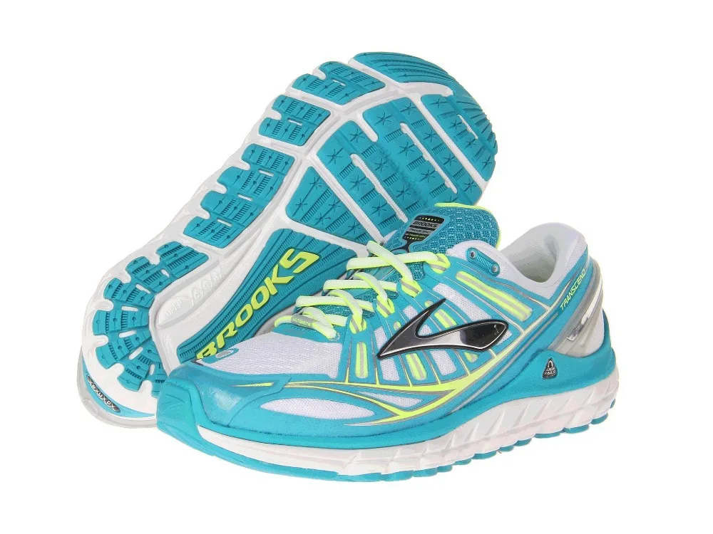 brooks closeout shoes