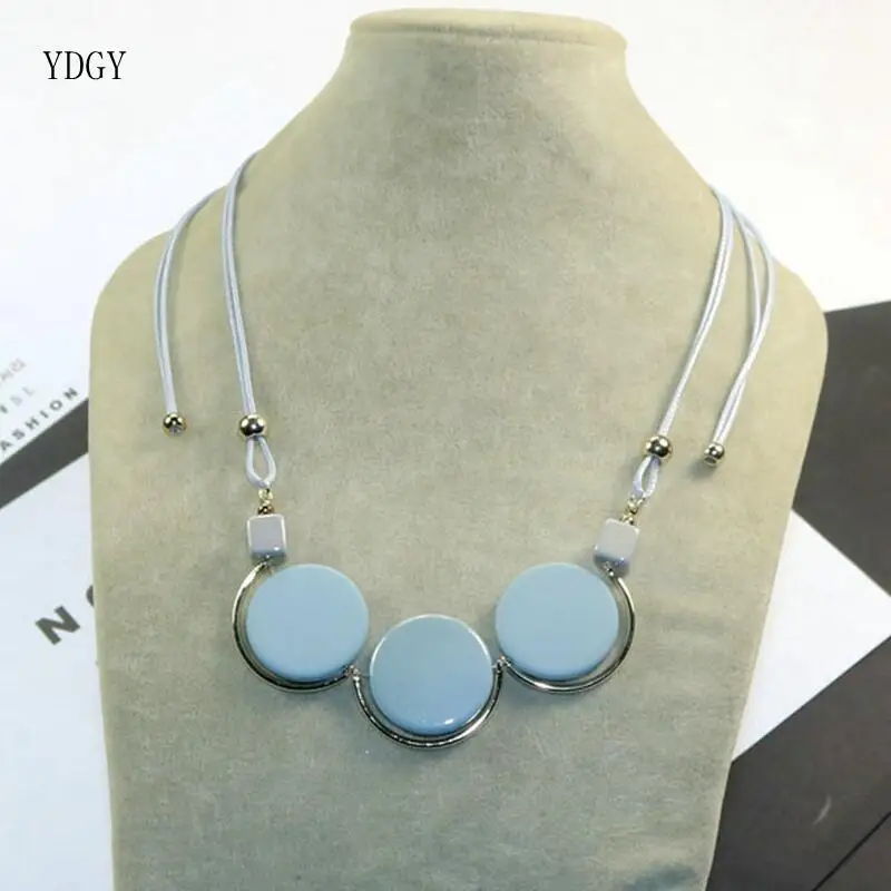 Корейский, геометрической формы шлифовального ожерелья весной и летом женской одежды аксессуары и ключицы цепи