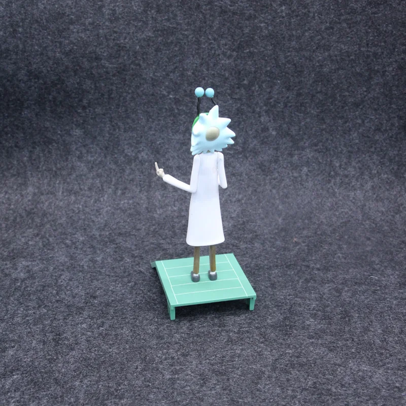 Экшн фигурки Rick and Morty статуя мира между мирами 16 см|Игровые и трансформеры| |