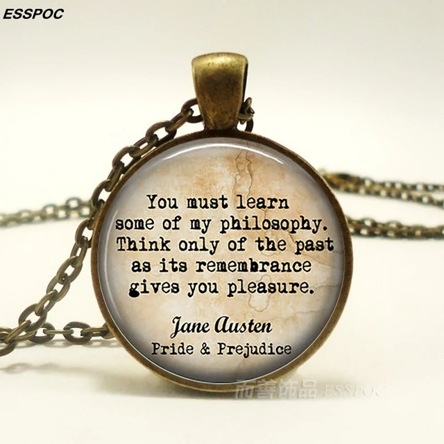 제인 오스틴의 영혼을 담은 빈티지 엘레강스의 펜던트 목걸이