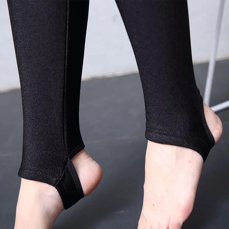 Леди большие размеры Высокая талия натяжные кашемировые леггинсы женские на осень-зиму яркие черные леггинсы шаг ногой стройная фигура узкие брюки