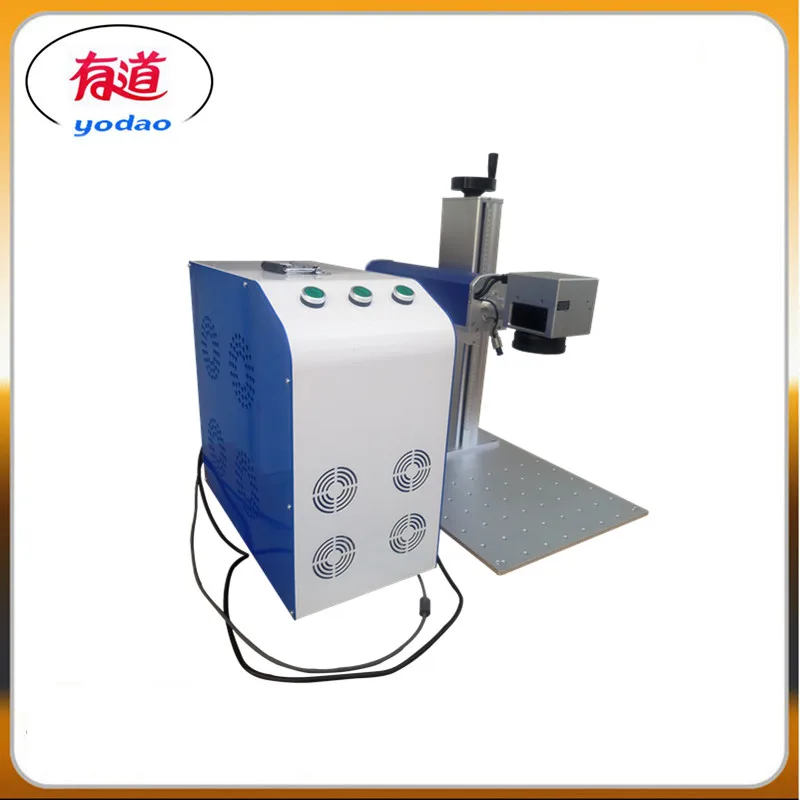

Free shipping Max Raycus IPG Laser Source Optioanl fiber laser 20W 30W fiber laser marking machine price 110V 220V