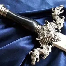 S3514 Серебряный Double Dragon Благоприятный Лаки меч зеленый Тотем черная ручка 39.9"