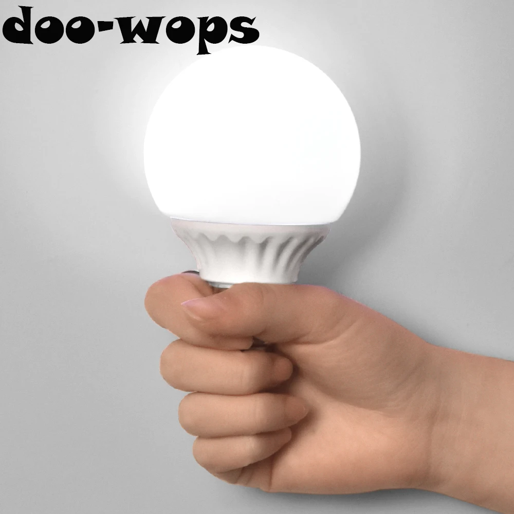 

Magnet Control Magic Light Bulb(White Color,With One Magnetic Ring) Magic Tricks Magician Stage Illusion Gimmick Props Mentalism