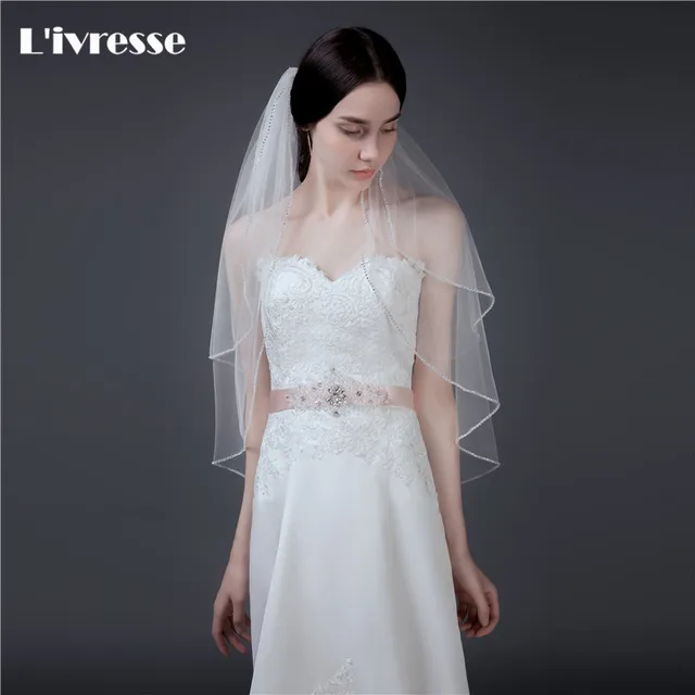 Top Quality 2 Layers Short Wedding Veil With Crystals Edge Top Quality 2 Layers Short Wedding Veil With Crystals Edge Bruidssluier Bridal Veils Comb Velo