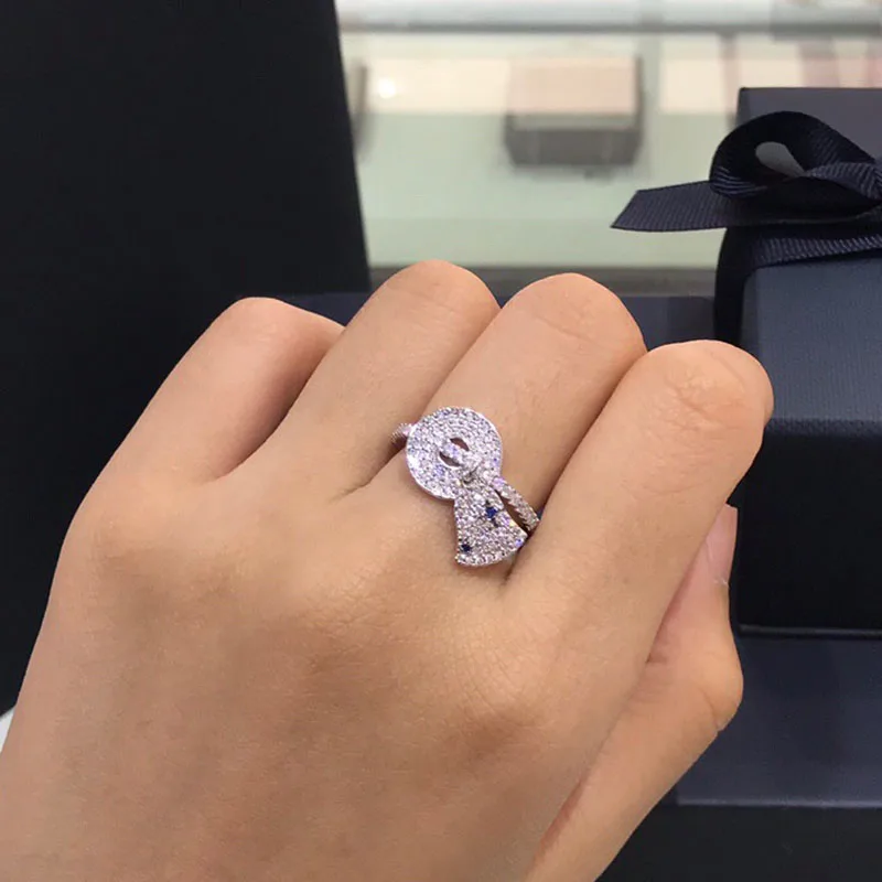 

UMGODLY Luxury Brand Disc Bell Finger Wind Chimes Ring Micro Pave Cubic Zirconia Stones Women Fashion Jewelry