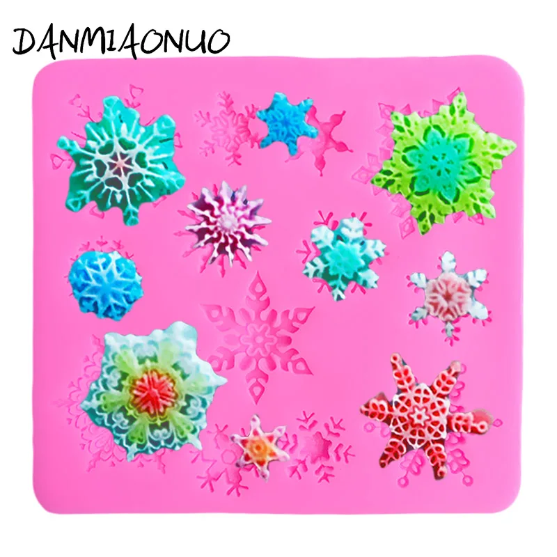 

Christmas Decor 3D Snowflake Lace Cake Mold Decorating Baking Tool Silicone Mould 3d Chocolate Molds Wedding Cake Stand Lollipop