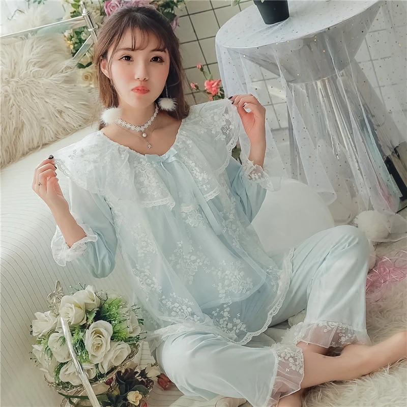 

Princess sweet lolita pajama Court back to Ancient cotton nightwear suit women spring sweet lace home long sleeved pajama QQ0103