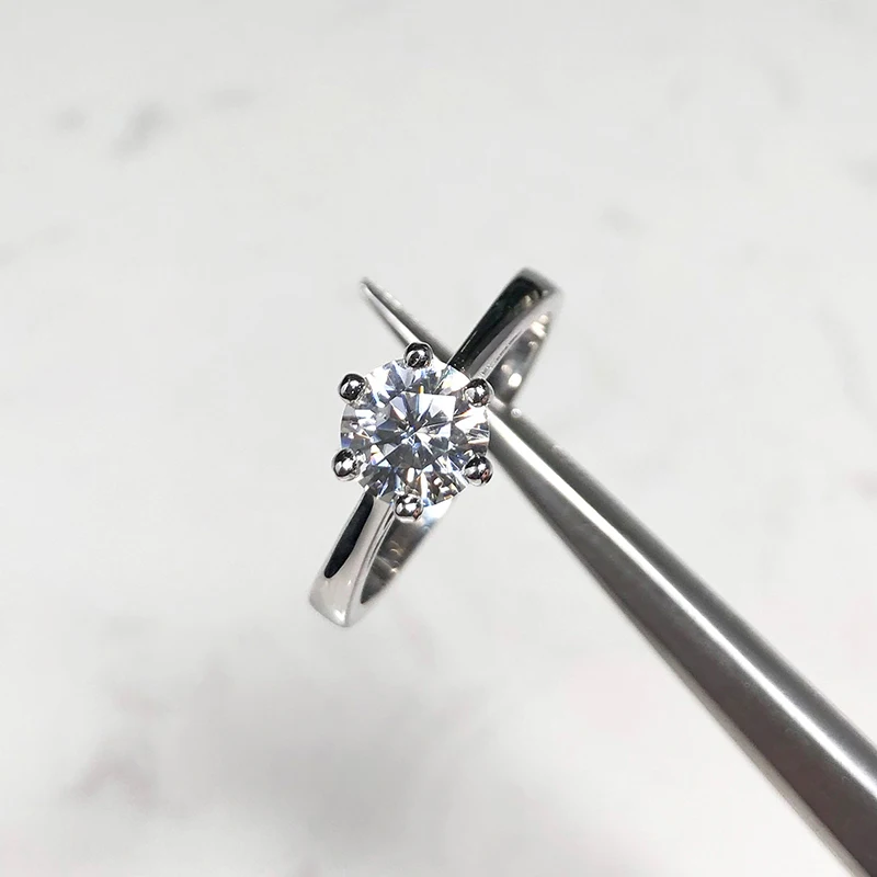 

925 Sterling Silver Rings with 6.5mm round shape best qaulity cubic zirconia stone for Women Party Jewelry