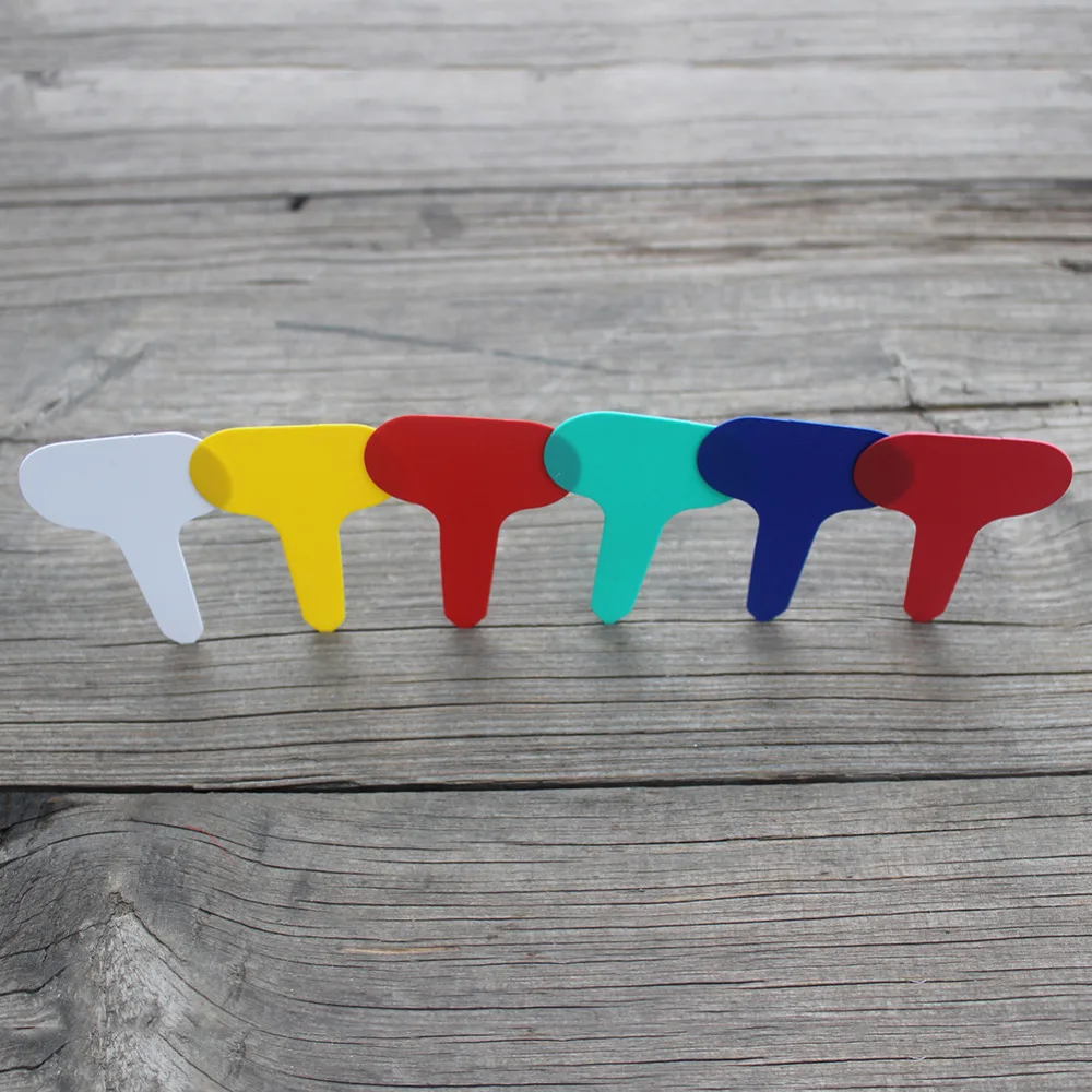 

100Pcs/lot Flower Tag Mark T-type Gardening Label Nursery Plastic Plant Label Garden Ornaments 6 Colors 6.8*4.8*2.8cm Wholesale