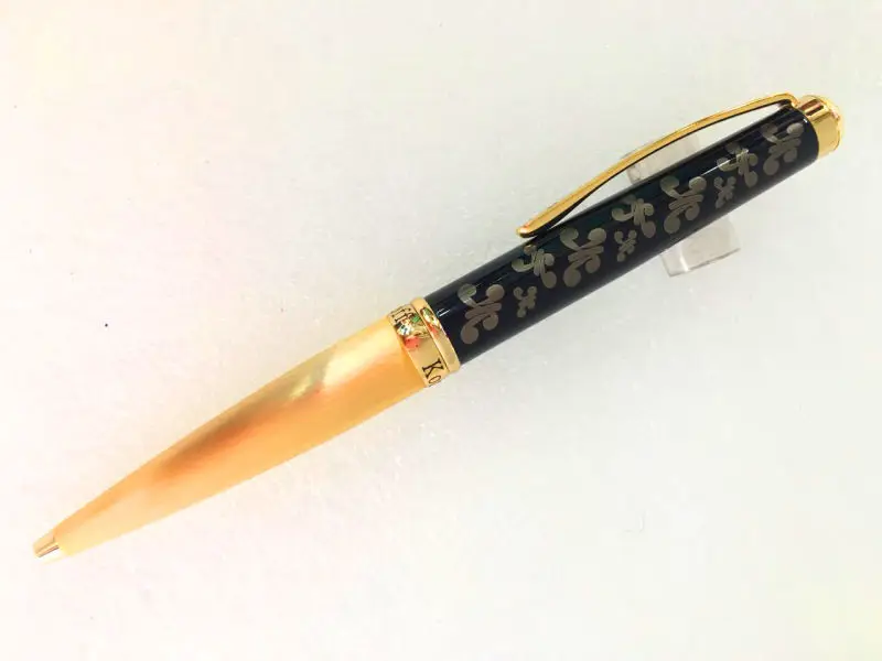 

Free Shipping - Copy Korloff Luxurious bright gold Pen black pattern Roller Ball Pen Luxury Pen -- No Box
