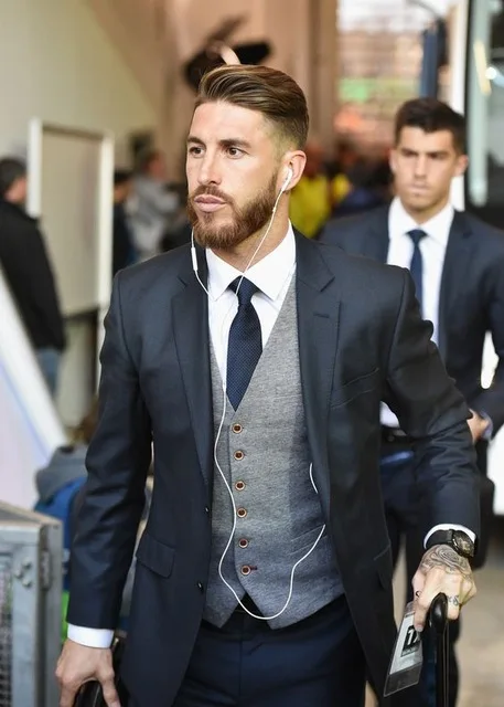 Noir-Homens-de-blazer-Hommes-Terno-Slim-Blaser-Masculino-Vintage-Formelle-Hommes-Costumes-de-Costume-Homme.jpg_640x640 (1)