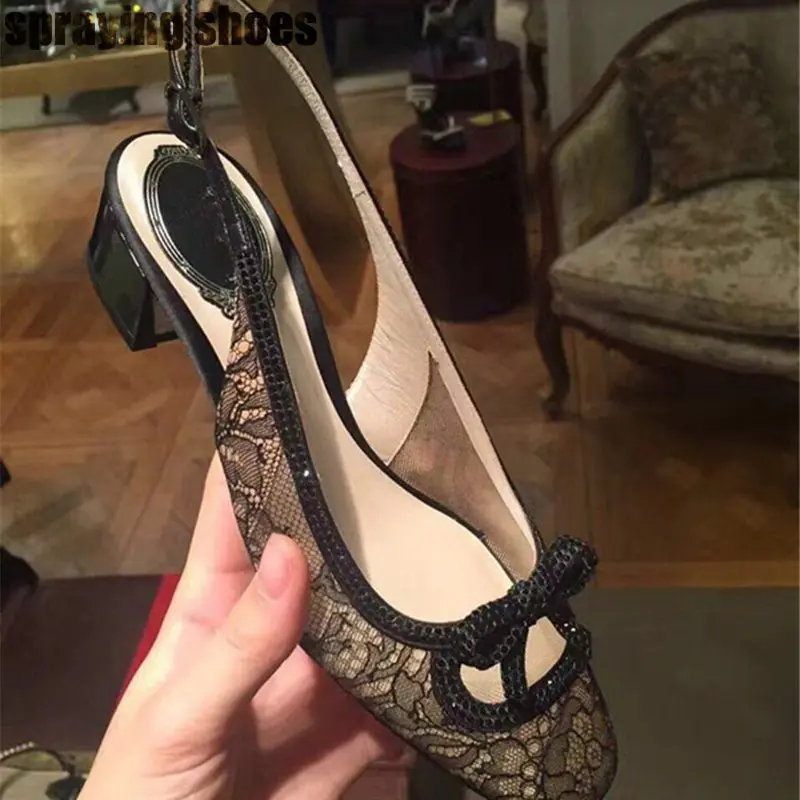 

Black/Beige Lace Sandals Crystal Bowknot Sqaure Toe Sandals Summer Women Chunky Low Heel Sandalias Sexy Ladies Shoes