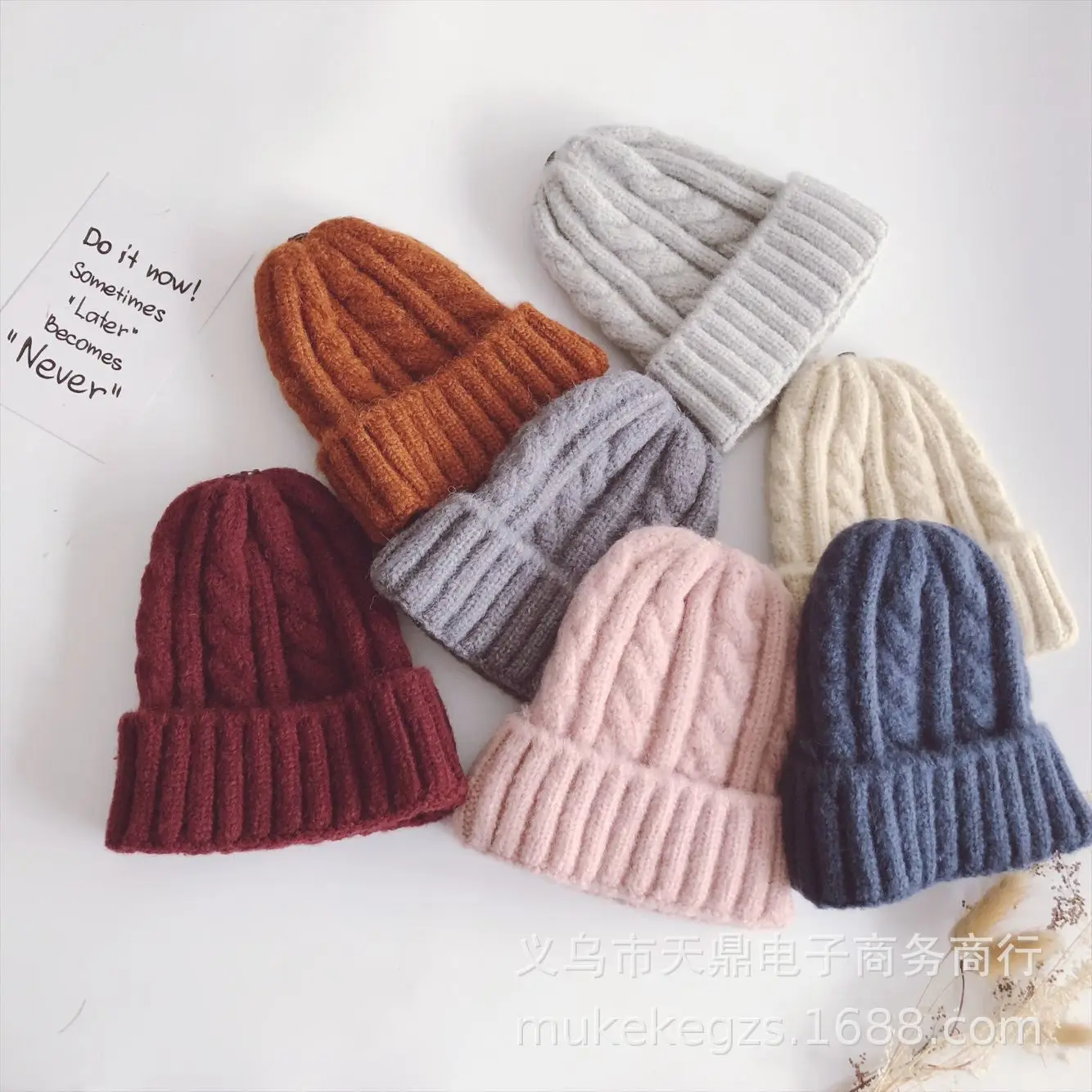 

New Fashion Thick Twist Thread Knitted Hat Children Female Artificial Winter Hats Caps Girl Women Thread Knit Beanies