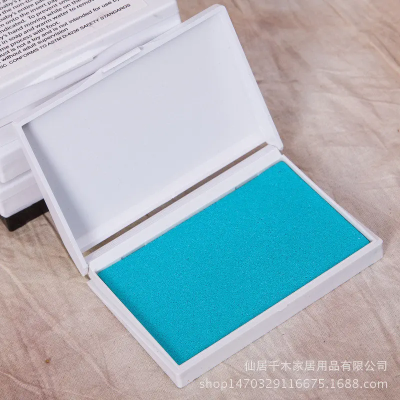Baby Handprint Footprint Mold Pad Non-Toxic Inkless Safe Easy To Clean Newborn Photo Hand Foot Print Pad Wonderful Keepsake - Color: Blue