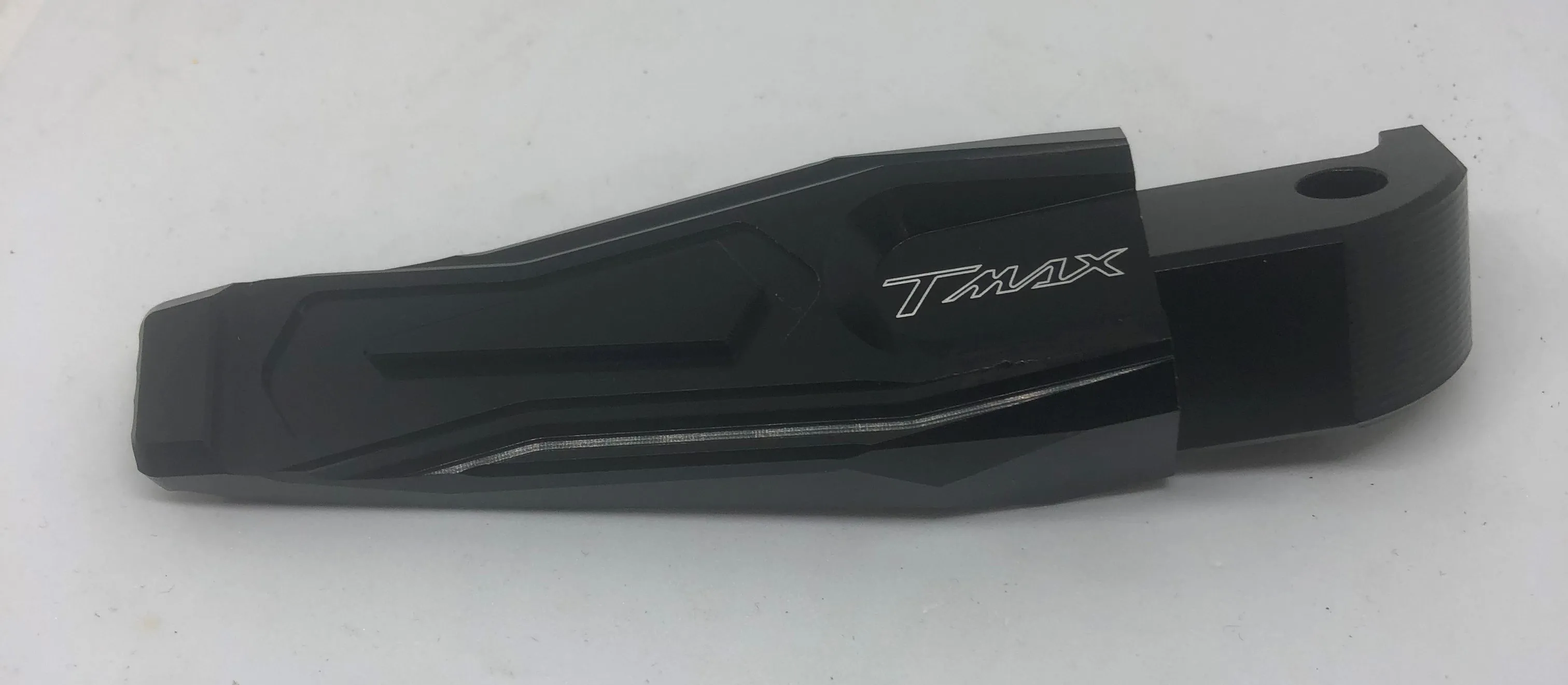 

TMAX Motorcycle CNC Rear Foot Pegs Passenger Footrests For Yamaha TMAX 530 T-MAX 530 TMAX530 2012-2019 TMAX500 2008-2011