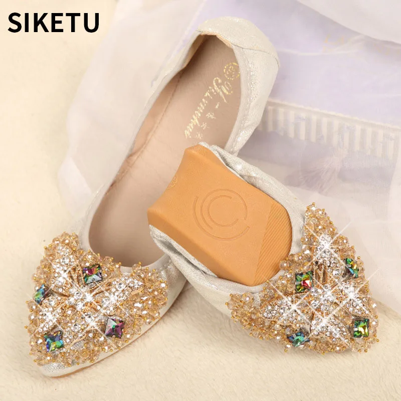 

New Arrival butterfly Crystal Flat Shoes Women Elegant Shallow Loafers Comfortable Oxford Shoes Female Wedding Shoes