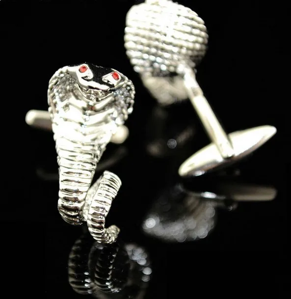 

Free shipping Novelty Cufflinks silver color funny crystal snake design hotsale copper material cufflinks whoelsale&retail
