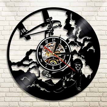 

1Piece Parachute Jumping Vinyl Clock Record Wall Clock Sky Sport LED Backlight Modern Vintage Home Decor Gift For Skydiver