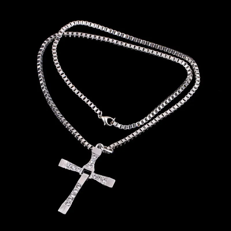 

New Male Necklace And Pendant Fashion Movie Jewelry Man Classic Cross Pendant Necklace