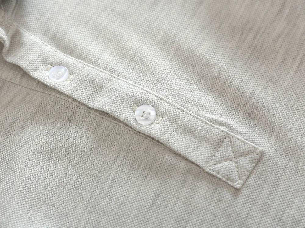 4535520151_2068599042