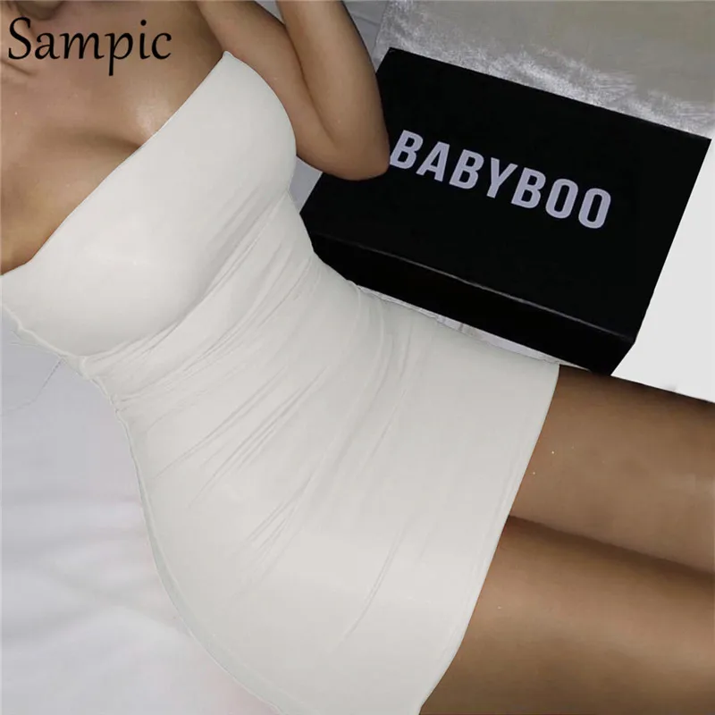 11224012276_75685704