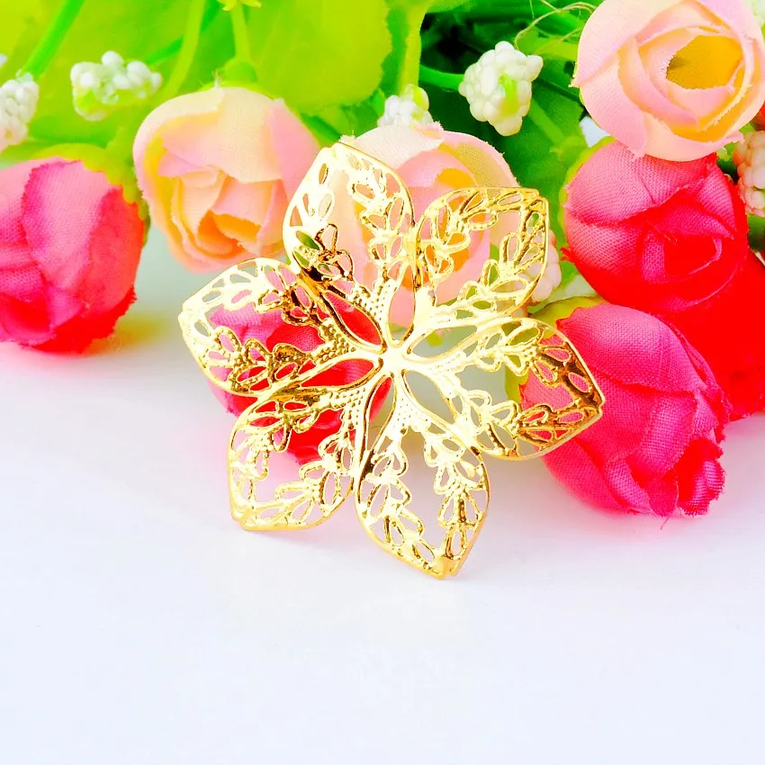 

Free shipping Retail 10Pcs Gold Tone Filigree Flower Wraps Connectors Metal Crafts Decoration DIY Findings Connectors 3.2x2.9cm