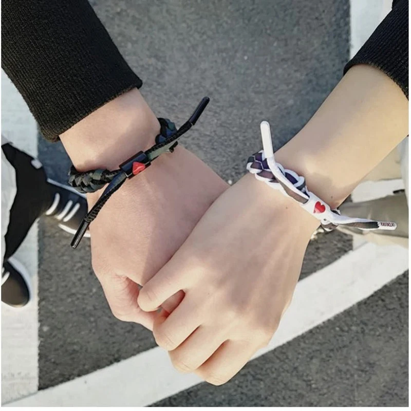 

2019 fashion new bracelet love weaving couple student holographic reflective gradient love couple weave bracelet