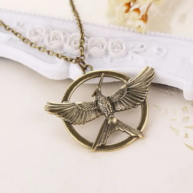 2016 Hot Movie The Hunger Games Vintage Collar Mock Bird