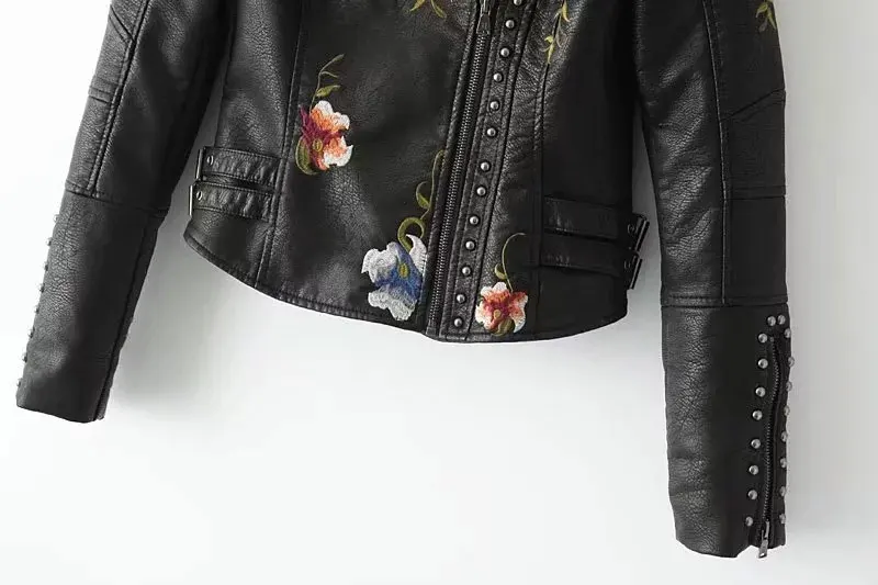 HEEGRAND/приталенные женские Куртки из искусственной кожи с заклепками; Новинка года; Осенняя мотоциклетная куртка в стиле панк; короткие пальто с вышивкой; черная верхняя одежда; WWP206