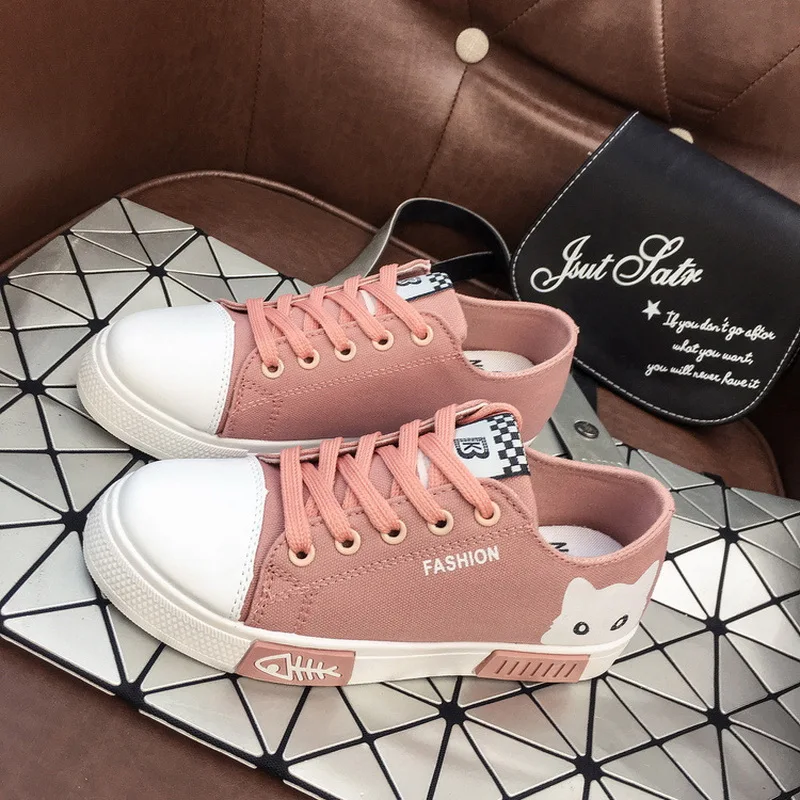 

Women Flat Cartoon Canvas Shoes 2019 New Summer White Lace Up Student Board Shoes Ladies Casual Shoes Female Sneakers