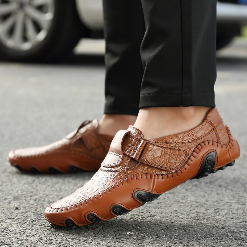 

MinanSer Luxury Brand Design Slip On Loafers Men Casual Shoes Genuine Leather Moccasin Boat Walking Shoe Flat Oxford Men Sneaker