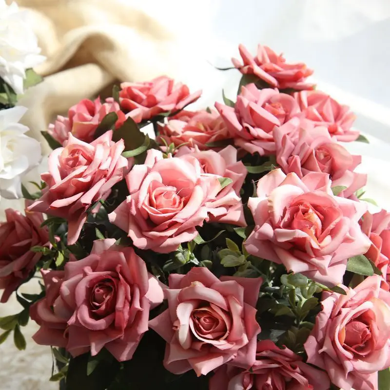 

7pcs/set Rose flowers bouquet wedding decoration Thai Royal Rose upscale artificial flowers Faux silk flower roses home decor