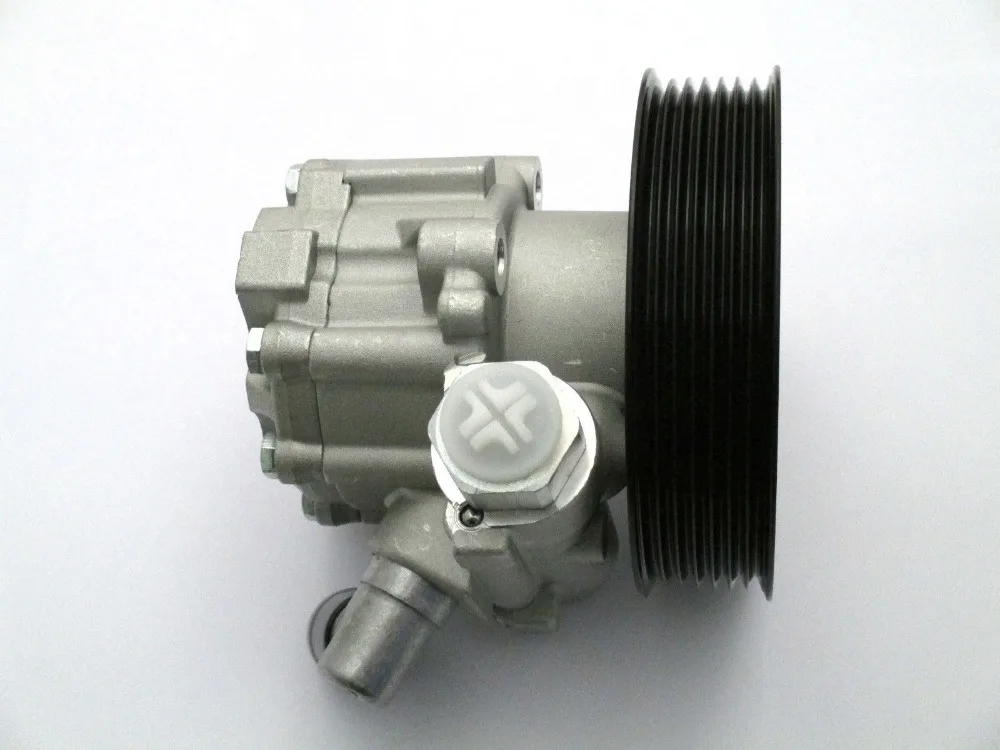 

New Power Steering Pump For Mercedes Sprinter 218/219/311/315 CDI 2006