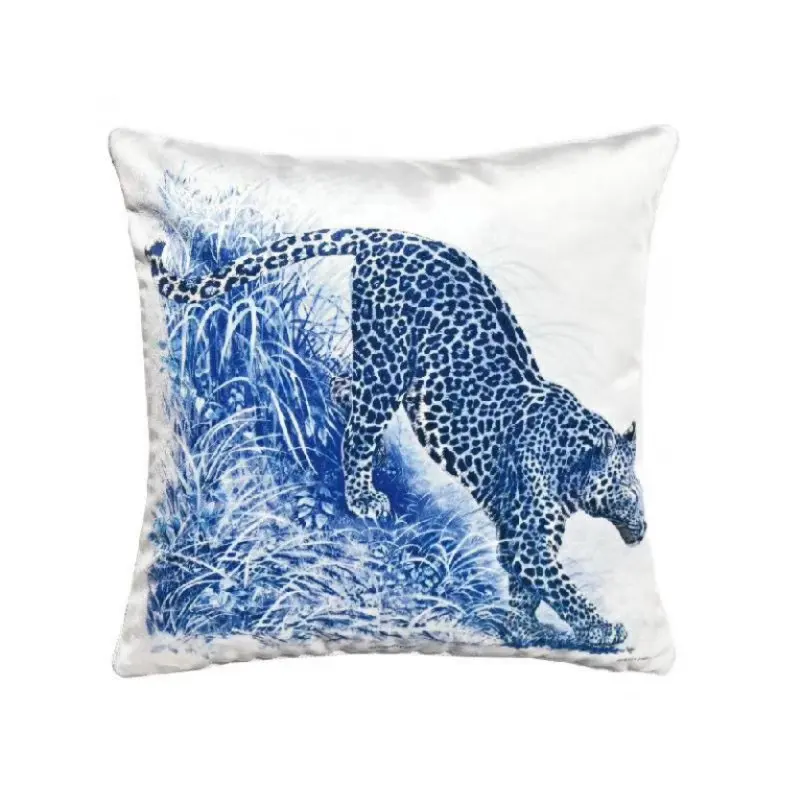 

Hot Decorative Throw Pillows Animals Velvet Print leopard Cushion Cover for Sofa Decor Pillowcase