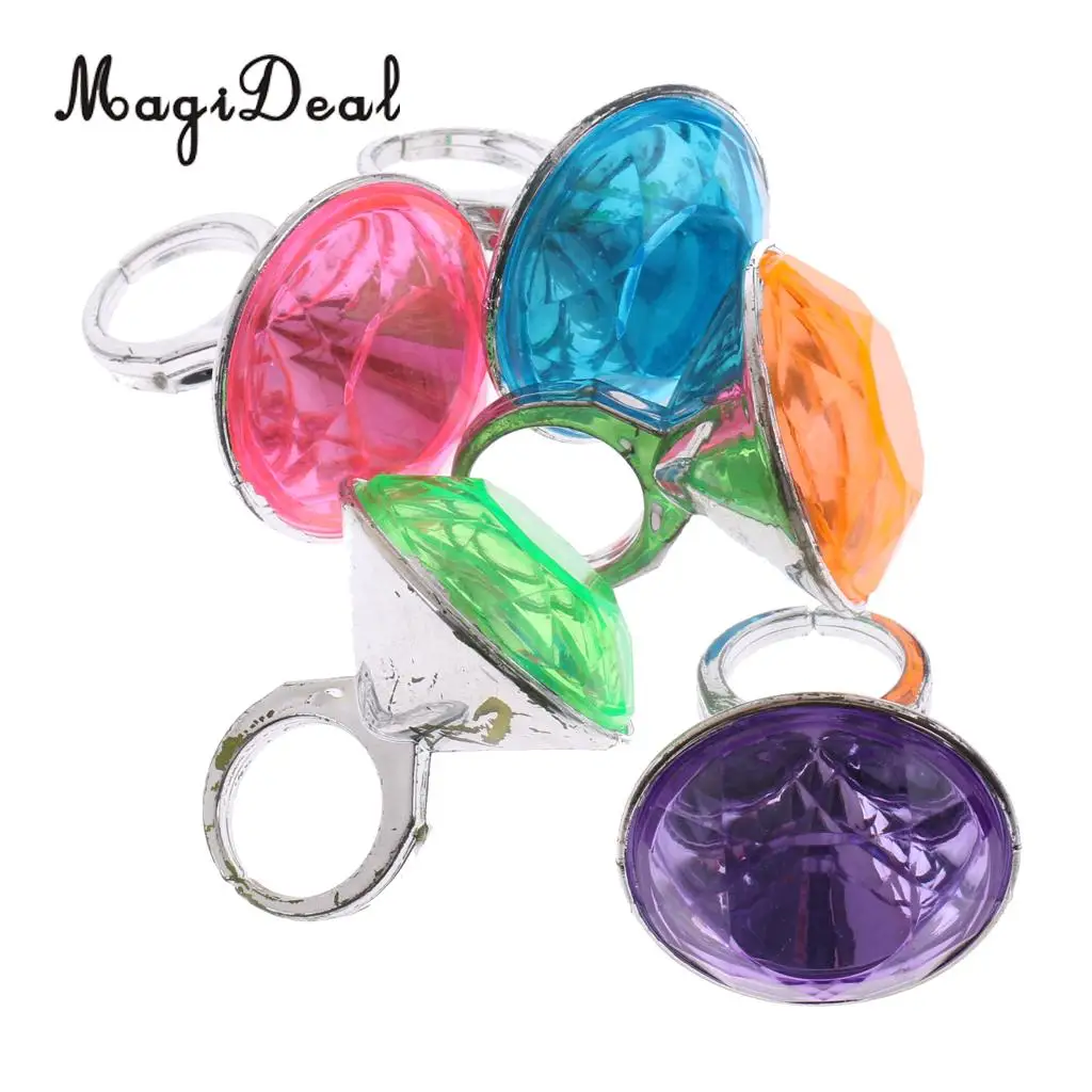 5 Pieces Kids Plastic Diamond Rings Jewelry Prizes for Classroom Teacher, Pinata Filler Toy Random Color