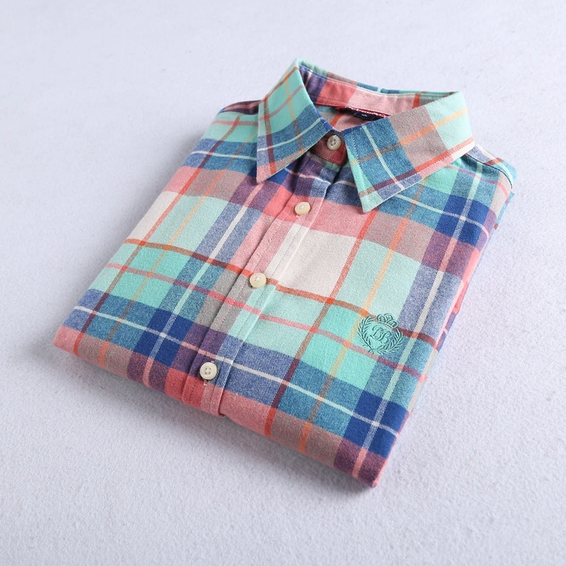  Brand New Flannel Plaid Shirt Women 2019 High Quality Women Blouses 100%Cotton embroidery Casual Lo