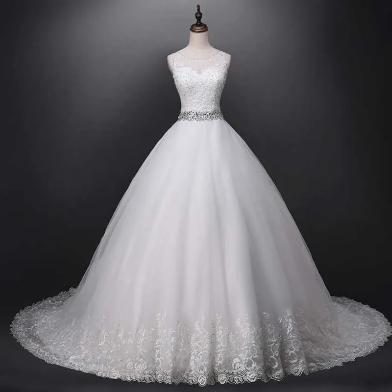 Holievery Beaded Scoop Neck Tulle Ball Gown Wedding Dresses 2019 Appliques Wedding Gowns Button Covered Back Bride Dress