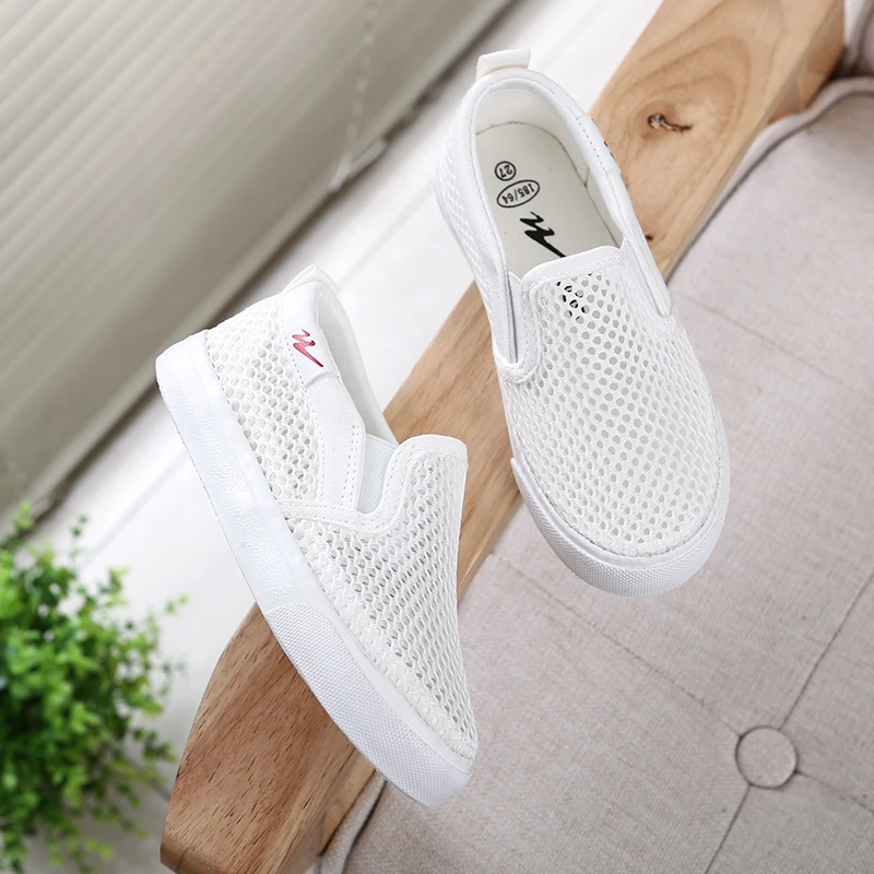 New Baby Summer Flat Shoes Air Mesh Running Casual Shoes Soft Breathable Sandals Sneaker Beach Shoes Children Cut-outs Girl Boy 