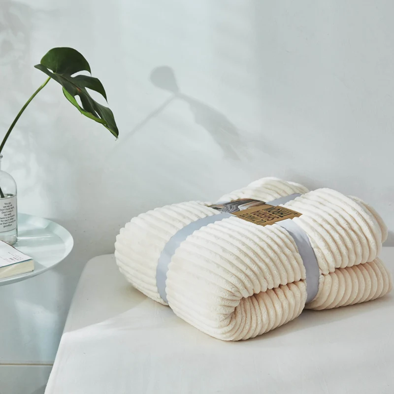 

Light Coffee Color Home Textile Blanket Fleece Flannel Blanket Adult Sofa Bedding Manta Red Green Blue Flannel Throw Blankets