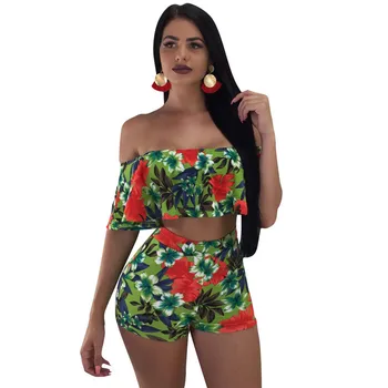 

Floral Print Two Piece Outfits Women's Set Short Sleeve Ruffles Strapless Crop Top and Shorts Boho Beach Summer Matching Outfits