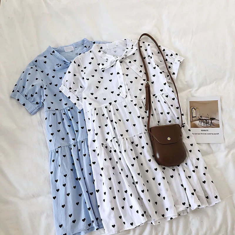 

Cartoon full of love printed stand collar short sleeve dress girl