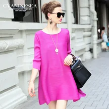 Модное однотонное эластичное удобное свободное платье с пятым рукавом