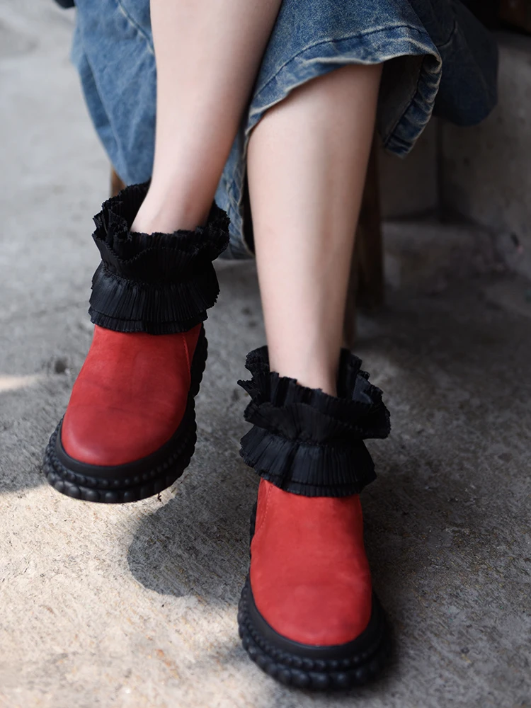 

Artmu Original Women Boots Flat Sole New Retro Genuine Leather Handmade Ankle Boots Ruffles Thick Sole Boots Black / Red F0566-5